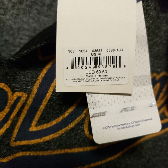 Authentic College-Product- Notre Dame pullover Hoody- Med-new with tags - Picture 7 of 10
